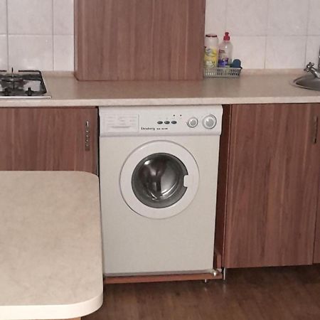 1Ком Апартаменты,Парковка,Улхорватская Liov Exterior foto