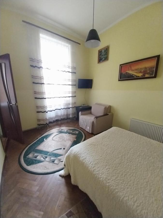 1Ком Апартаменты,Парковка,Улхорватская Liov Exterior foto