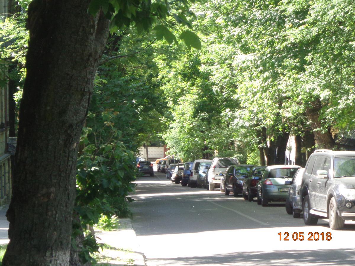 1Ком Апартаменты,Парковка,Улхорватская Liov Exterior foto